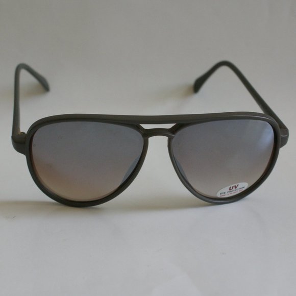 NWT Vintage Classic Sports Aviator Sunglasses w/gradient amber mirrored lens - Picture 1 of 4